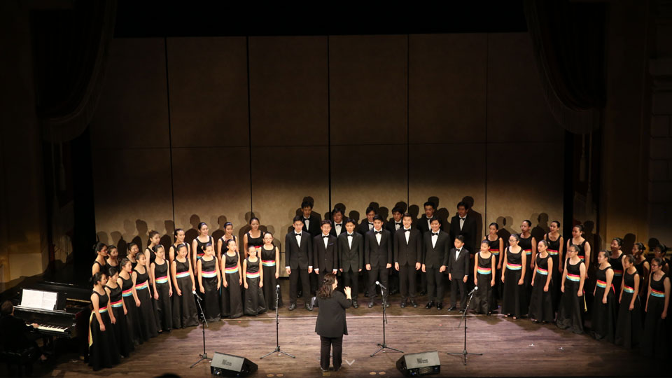 A member of the Pacific Choir joins European Tour & Workshop with The ...